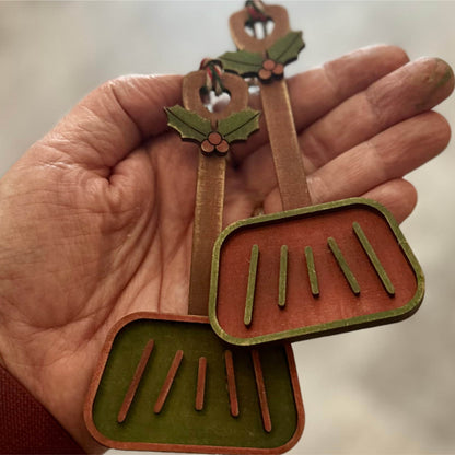 Snow Shovel Ornament | Laser Cut SVG File